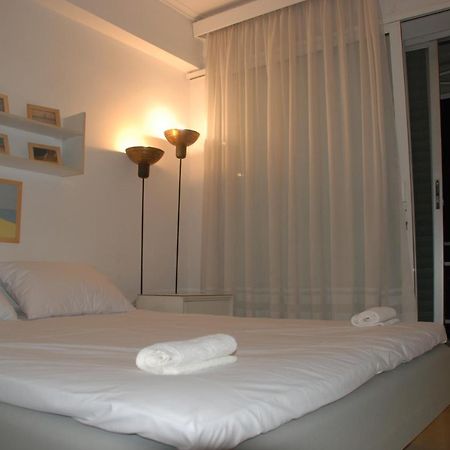 Endless Blue, In The Wave Apartment Peraia  Exterior photo